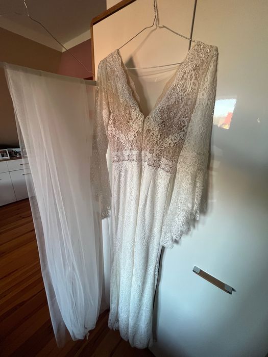 Suknia ślubna boho plus welon