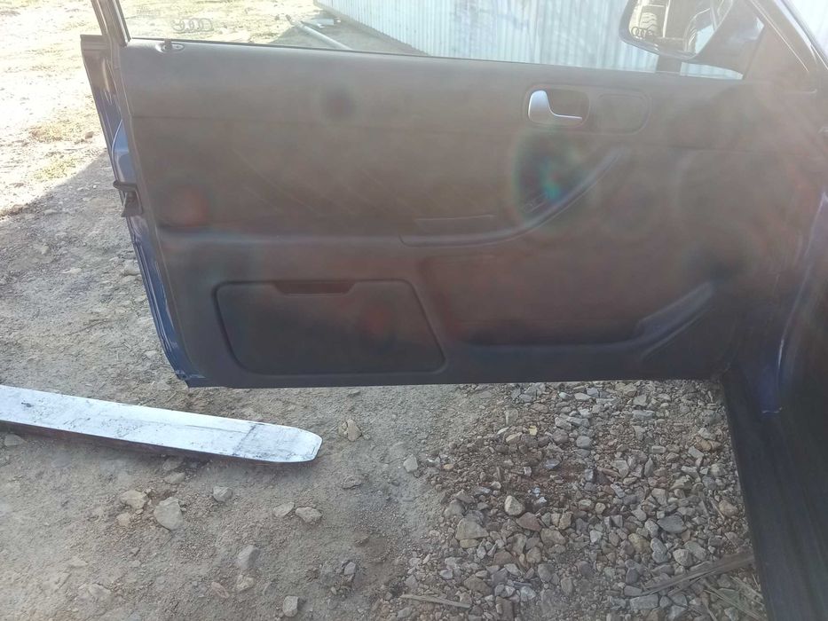 Audi a3 8l fotele 3 d 3d drzwi kubełki tapicerki z skoda golf komplet