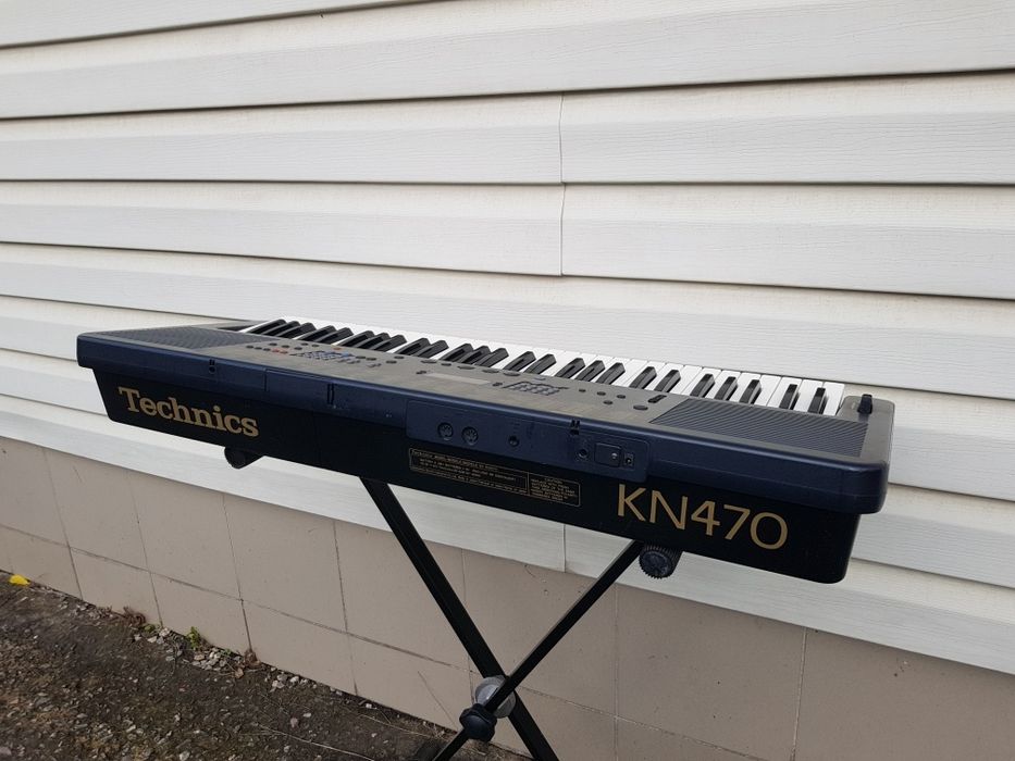 Синтезатор TECHNICS KN650, KN470, на 61 клавішу, б/у з Німеччини