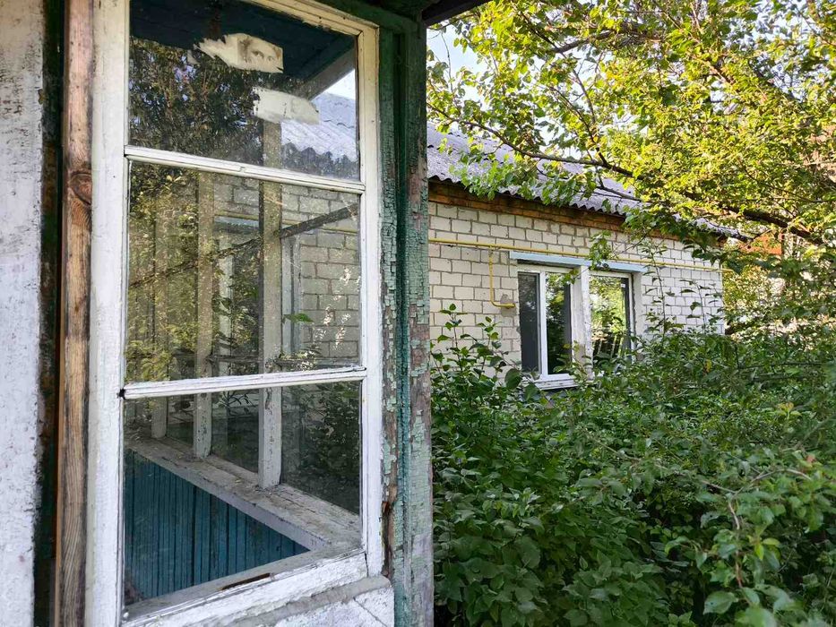 Продам виробничо  складську  базу пгт  Ріпки Чернігівської області