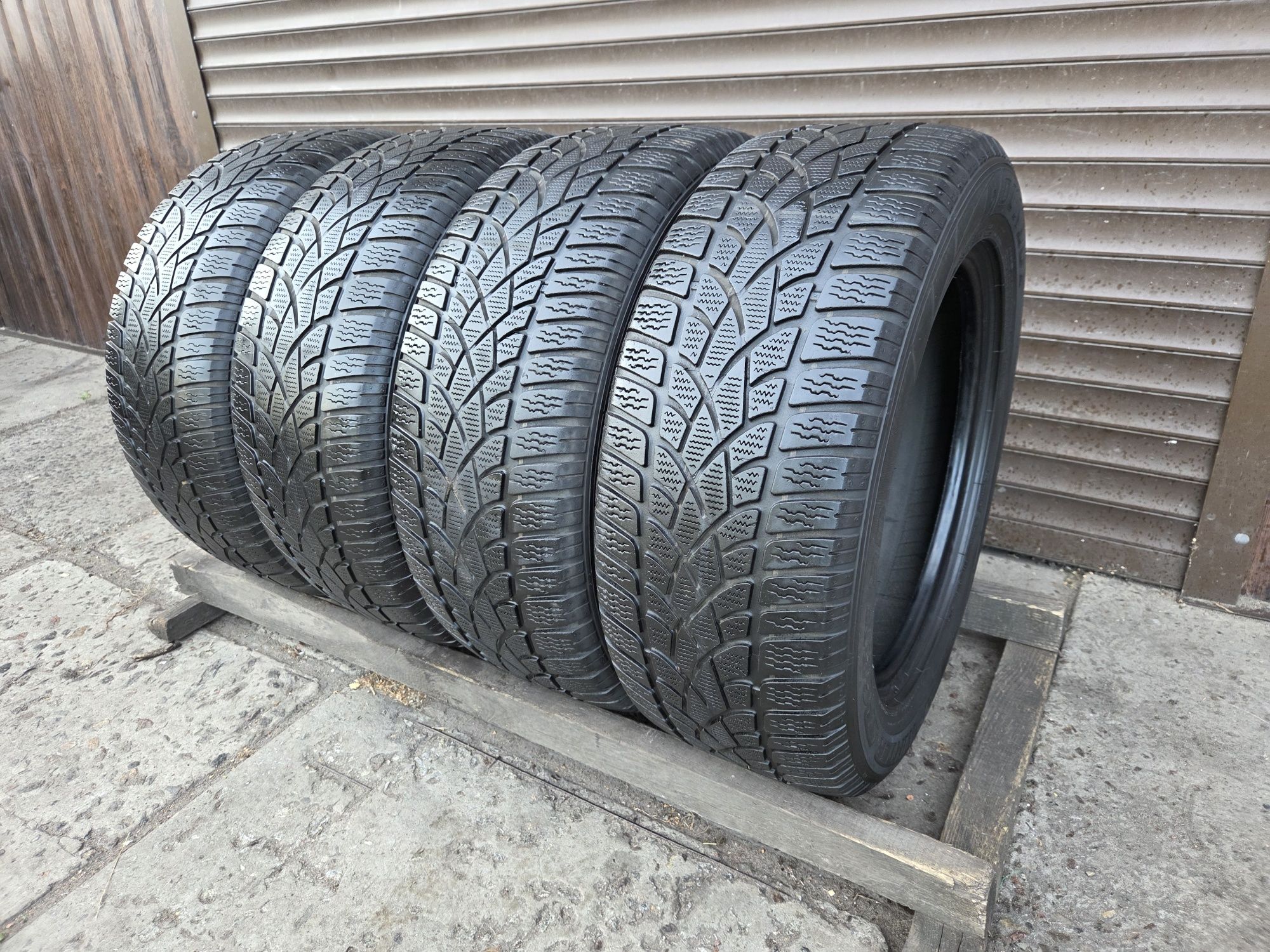 Шини всесезонні 225/55/r16, Dunlop Sp Winter Sport 3D.