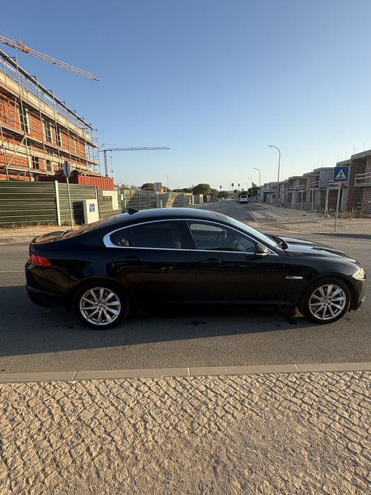 Jaguar XF Sedan 2.2 D