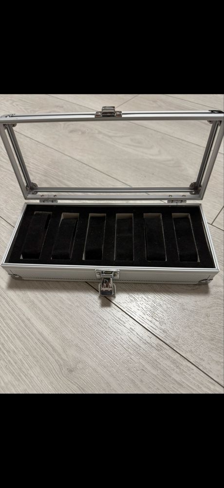 Pudelko z  aluminium