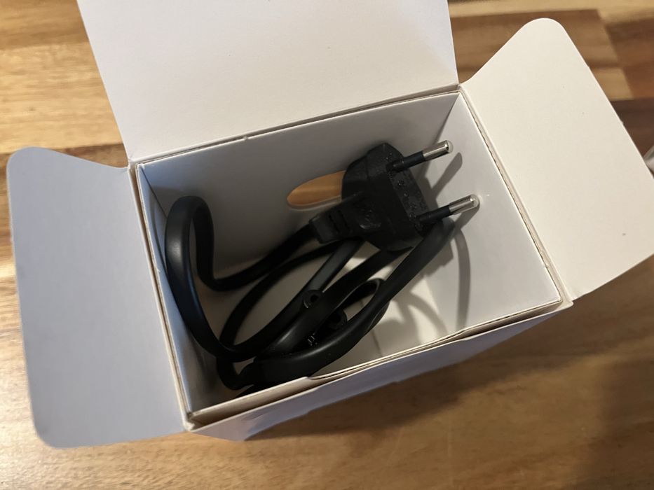 Surface Dock 2 - stacja dokująca Microsoft