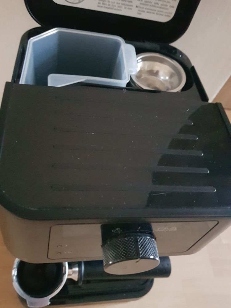 Ekspres do kawy Delonghi