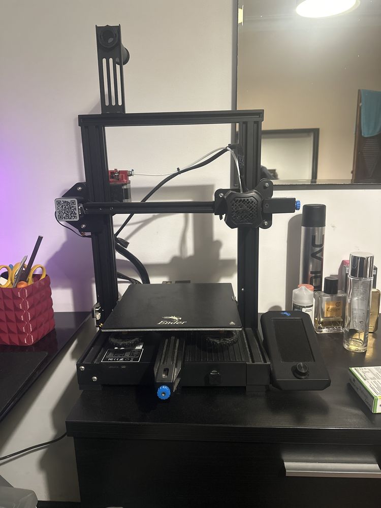 Impressora 3D Ender 3v2 com upgrades