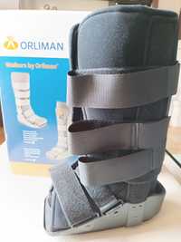 Bota Walker tamanho 2