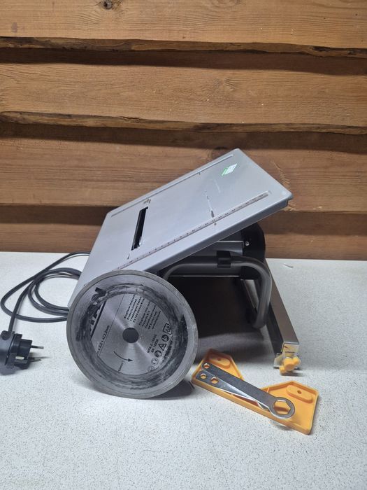 Titan Przecinarka do Glazury 450W F64