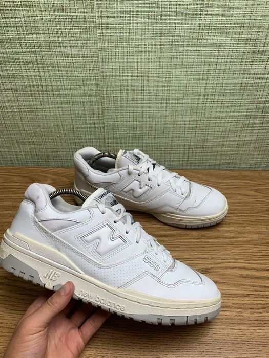 Оригінальні кросівки “New Balance 550”