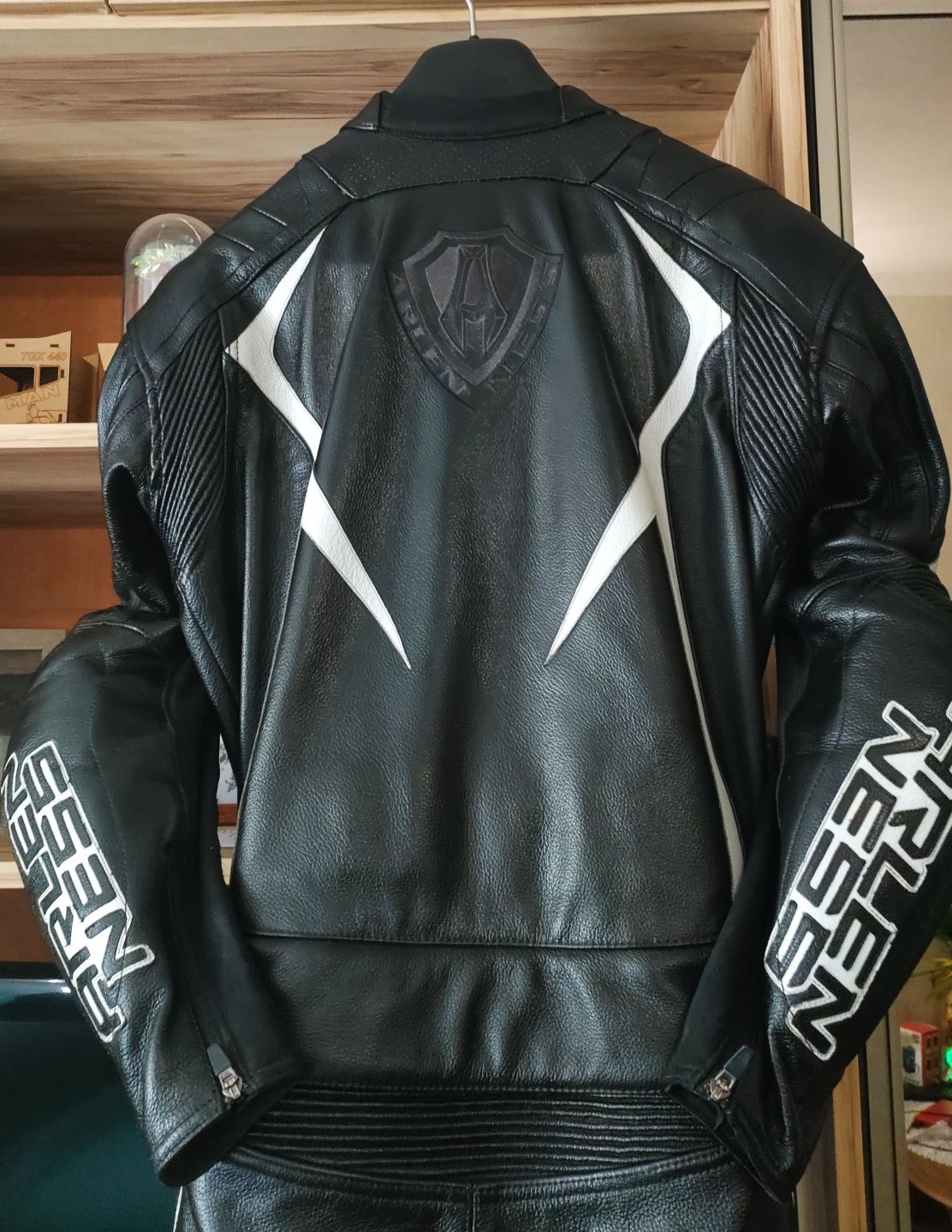 Kombinezon motocyklowy