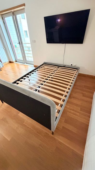 Cama de Casal para vender rapido