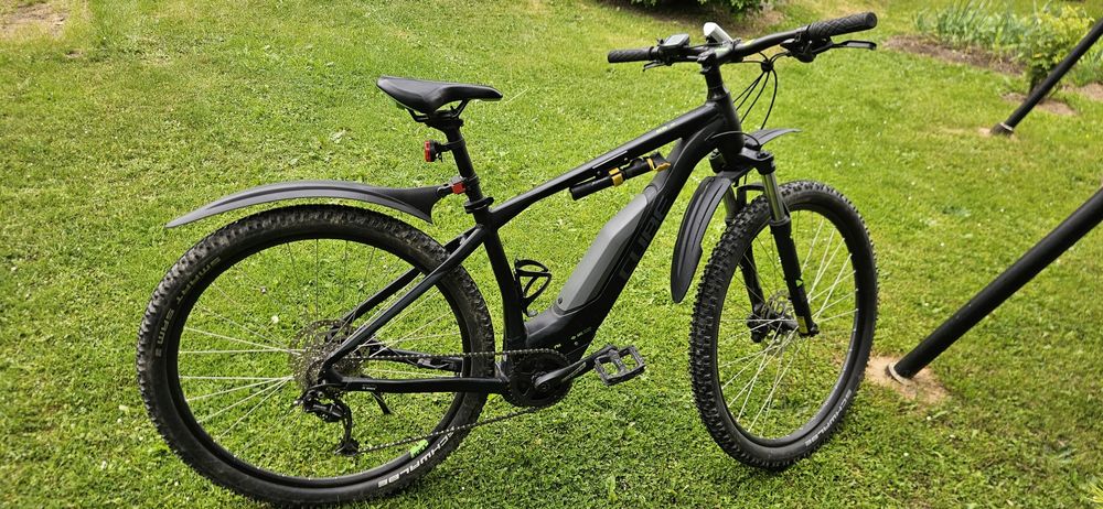 Rower elektryczny cube acid hybrid  29  bosch, bez manetki