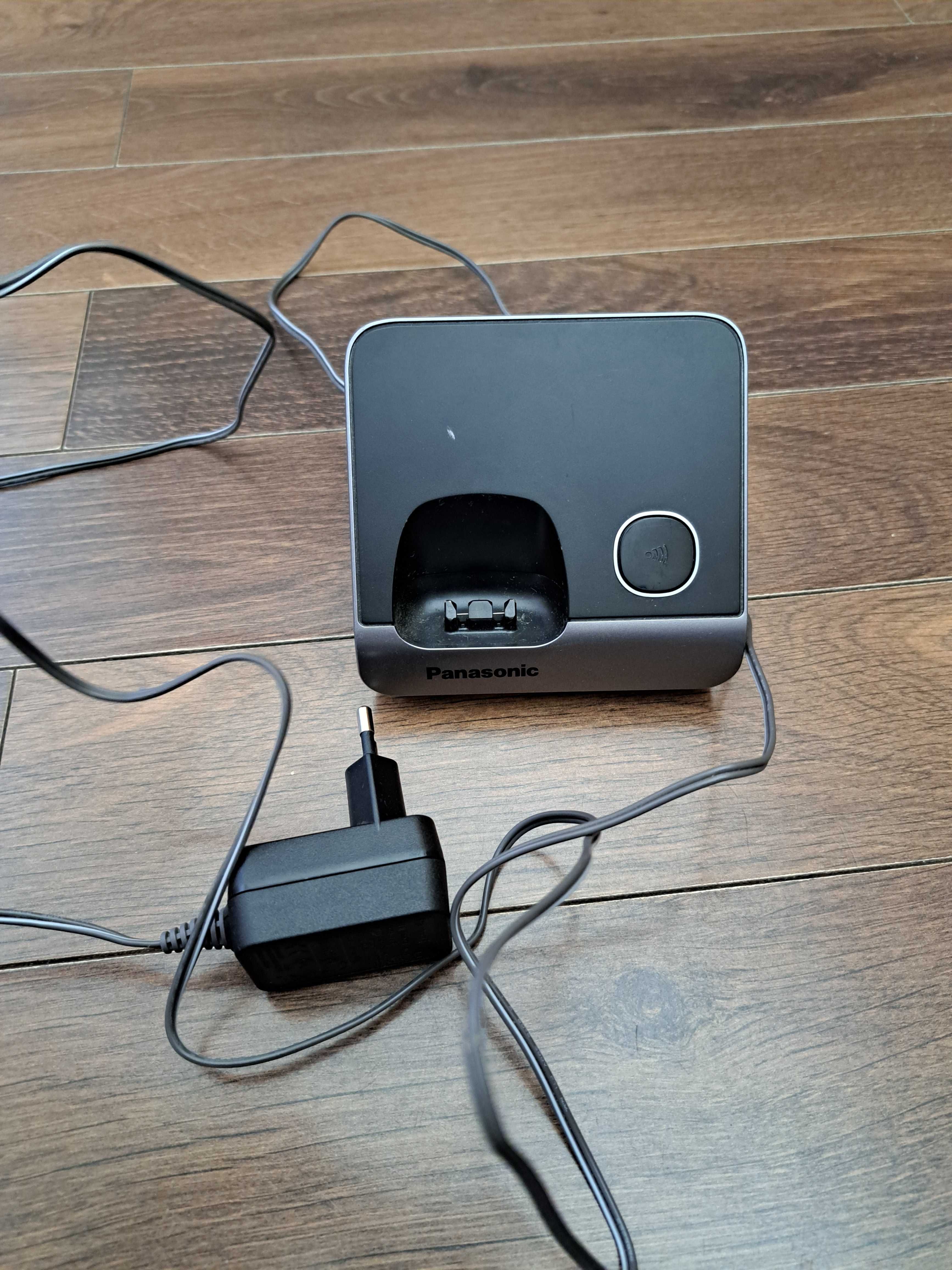 Stacja dokująca Panasonic  Tipus KX-TG6711PD