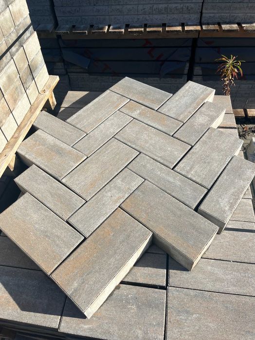 Kostka Longo 6cm Barwy Ziemi GAT.II 55 zł/m2