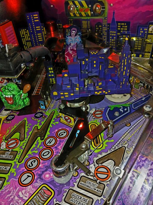 Flipper Fliper Pinball Ghostbuster
