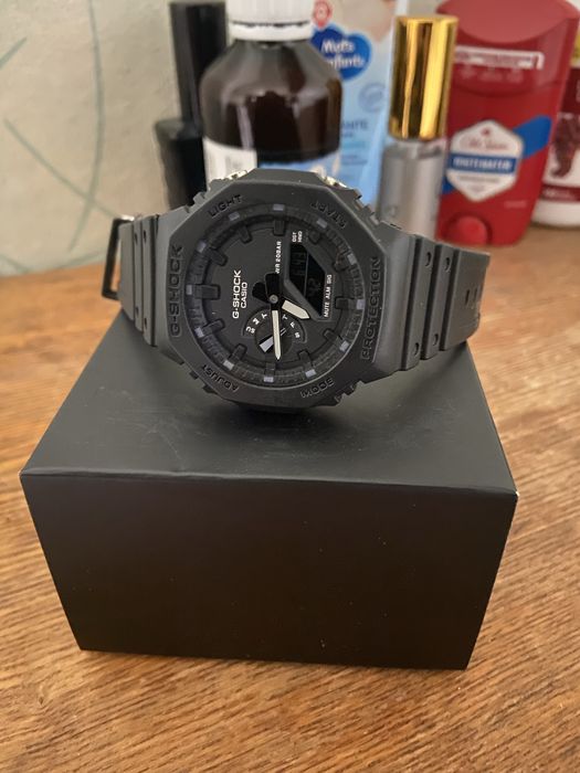 Часи casio чорні в гарному стані одягав пару раз !