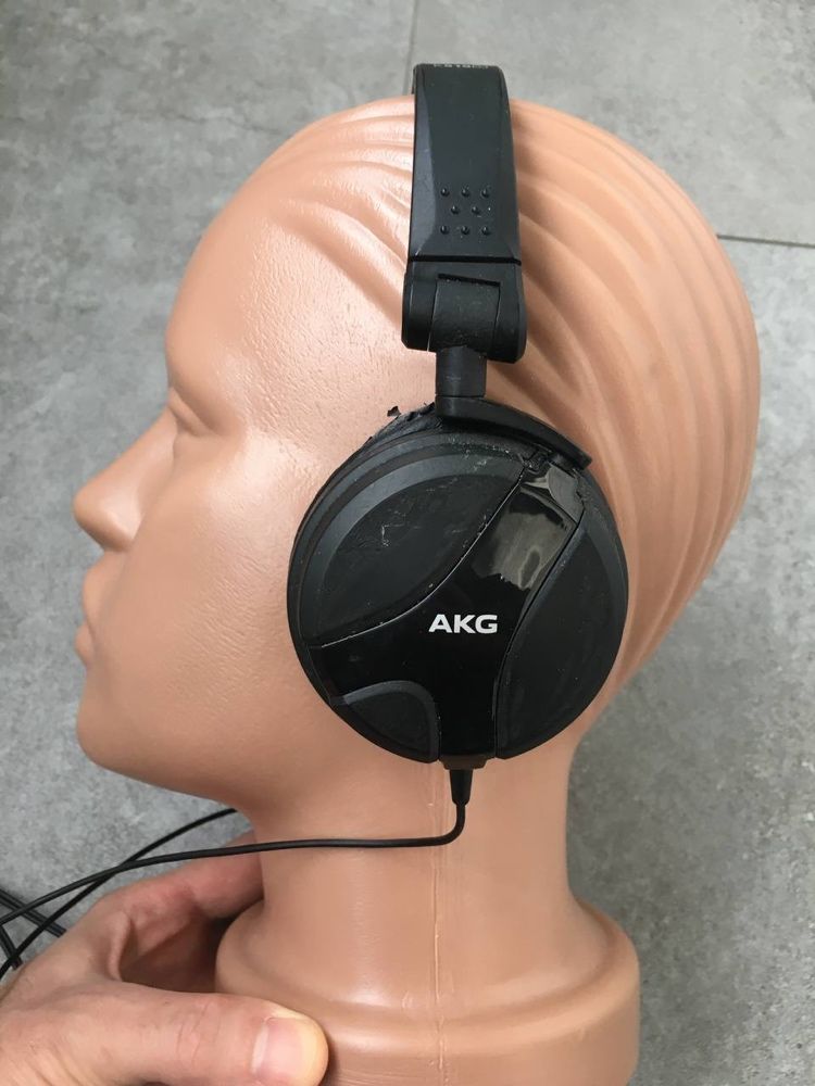 Наушники AKG k518 Dj