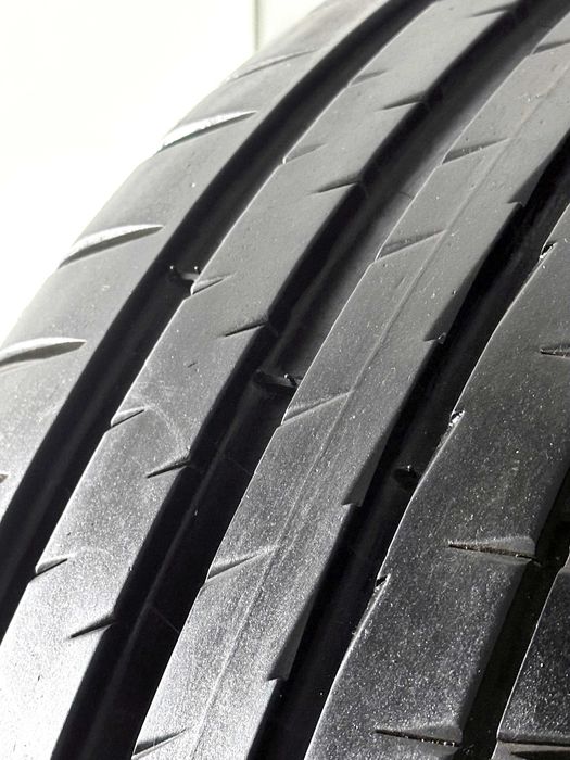 Pneus Michelin Pilot Sport 4 - 225/45/19 - Como NOVOS