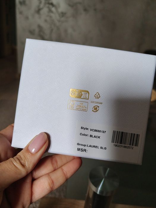 Porfel Guess Laurell czarny nowy z metką na prezent