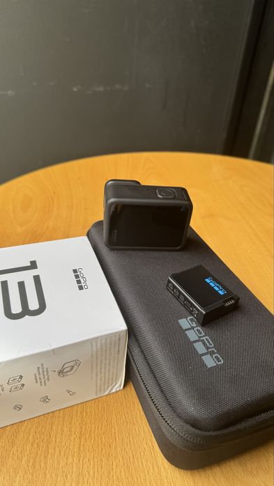 GoPro Hero 13 + Cartão de 128GB + Bateria extra