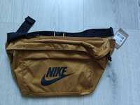 Nike nerka XXL 10 l