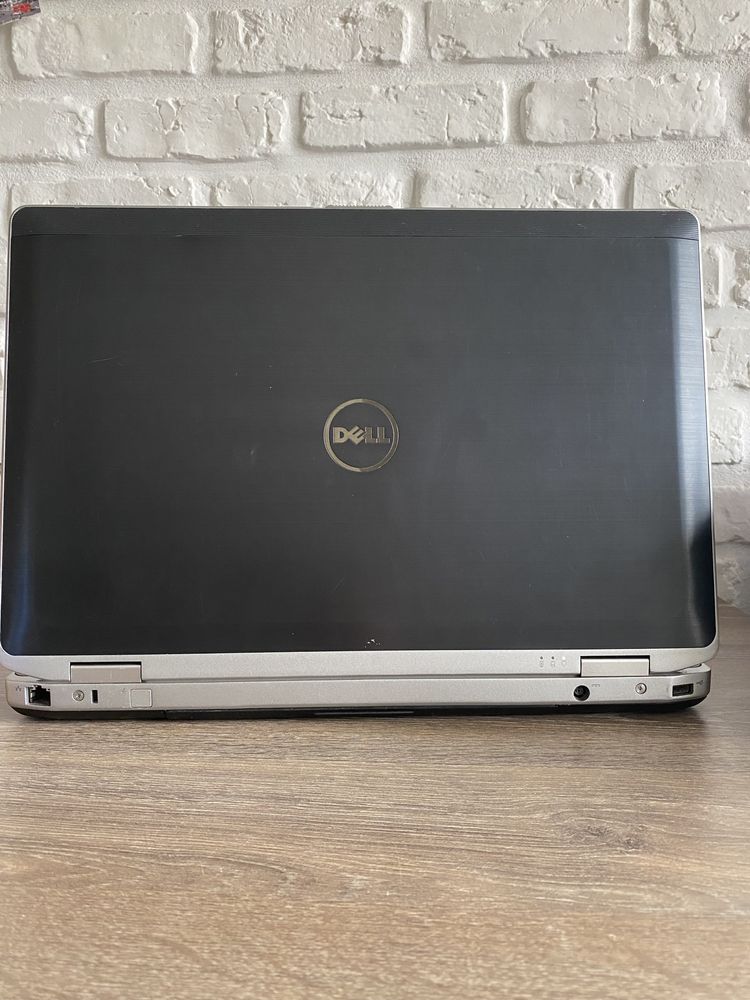 Laptop biznesowy Dell E6530 15,6 " Intel Core i7 8 GB / 256 GB