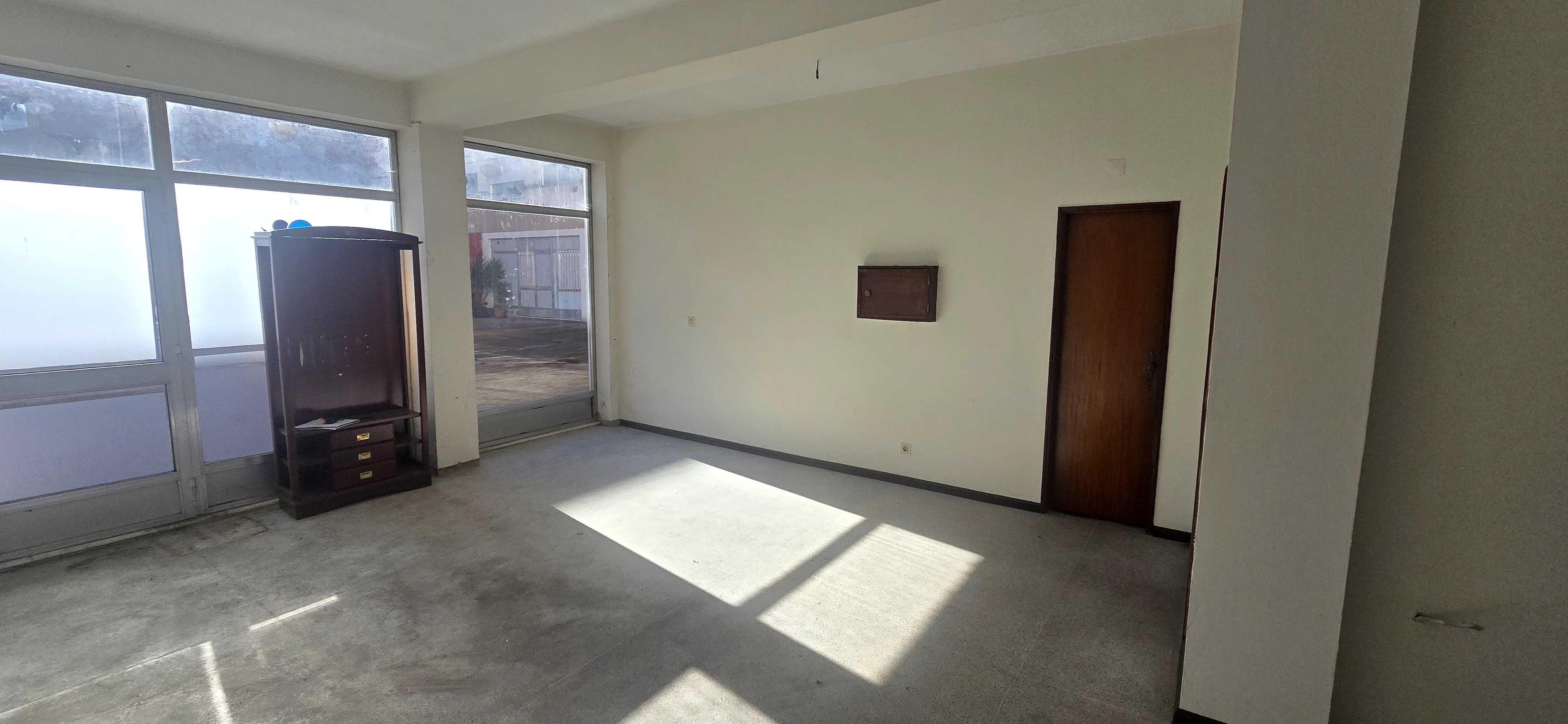 Loja em Braga na zona da Estação