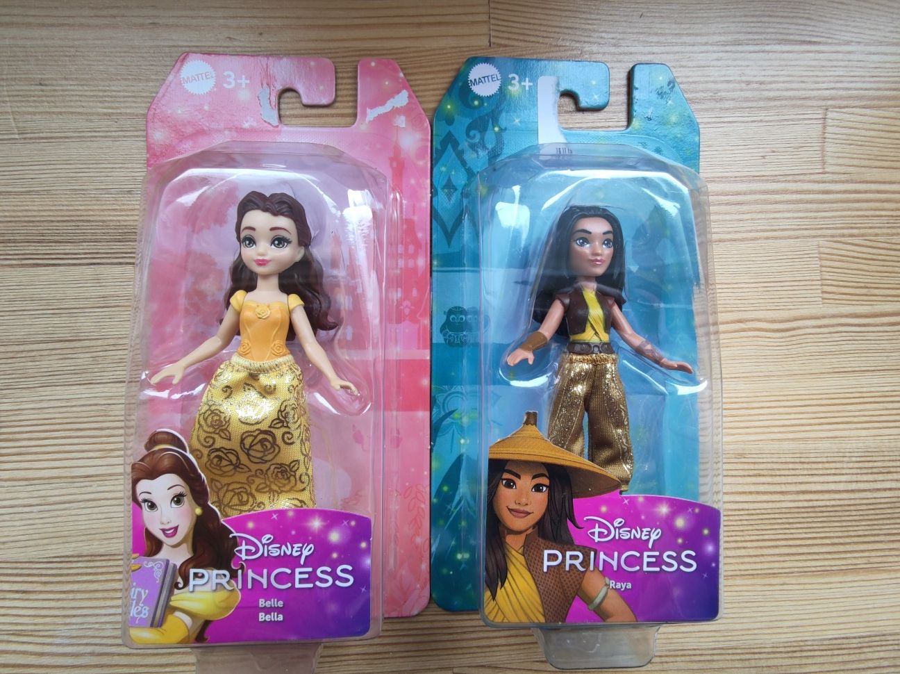 Mini laleczki Disney princess Bella i Raya 2szt