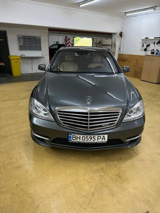 Mercedes S550 W221