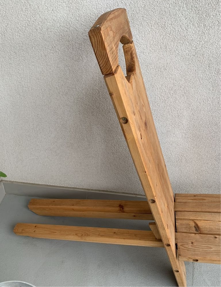 Krzesło rozkładane drewniane