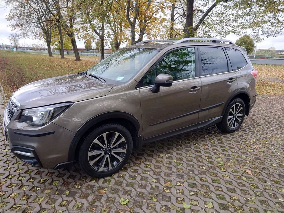 Subaru Forester 2.0i Platinum EyeSight 54 000 stan idealny