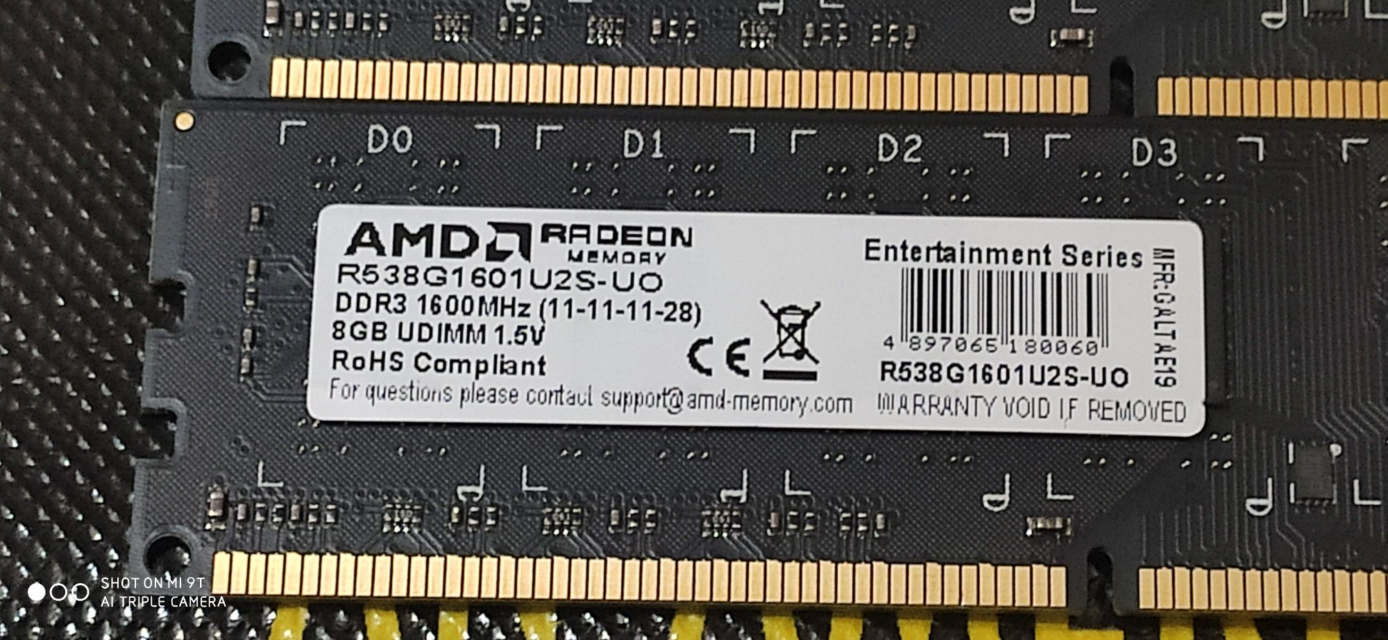 Память фірмова AMD Radeon 24gb (8Gb+8Гб+8) 1600Mh R538G1601U2S-UO BULK