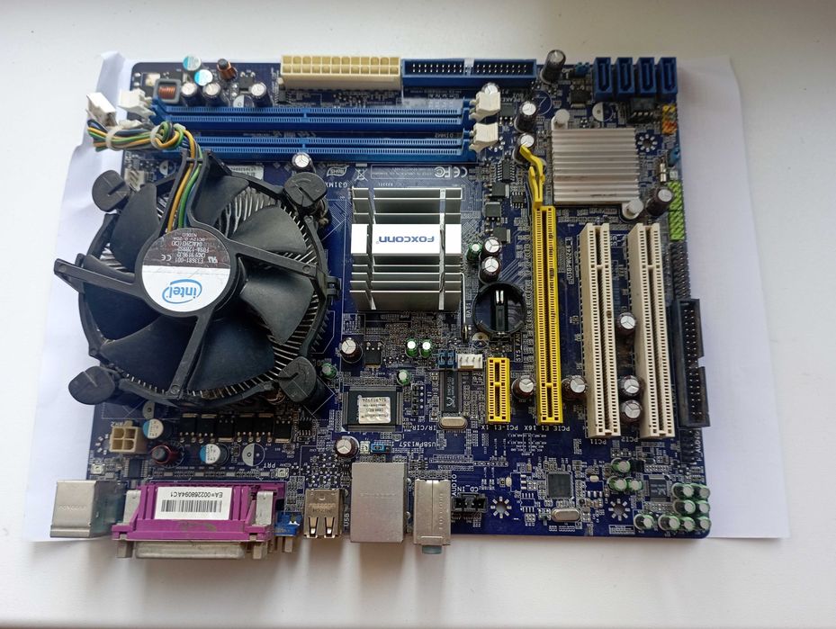 Комплект мать + intel e5300 + ram 2Gb