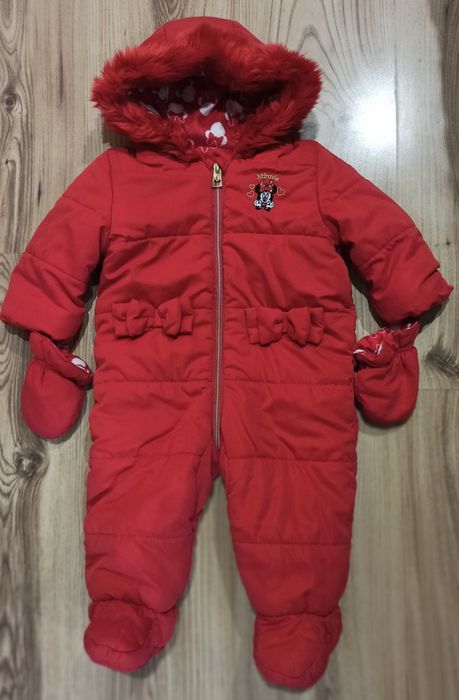 Дитячі речі для дівчинки 6-9 місяців