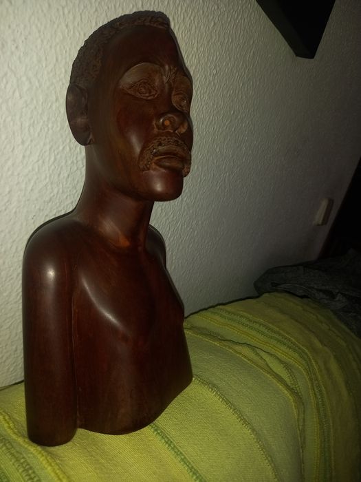 Arte africana ,nativo Angolano