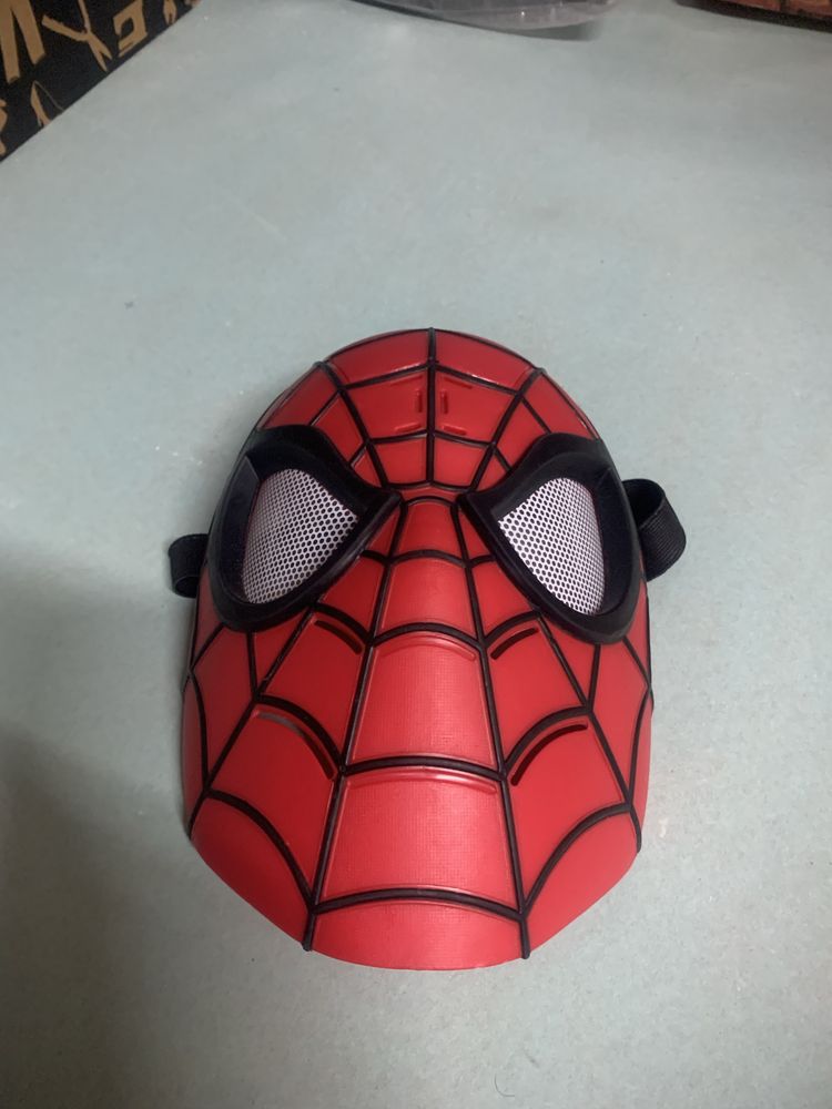 Maska Spider-man z dźwiękiem