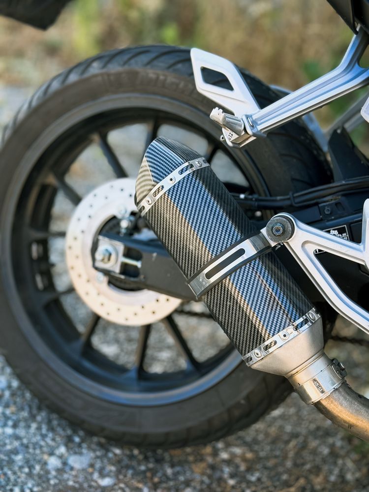 Yamaha YZF-R125