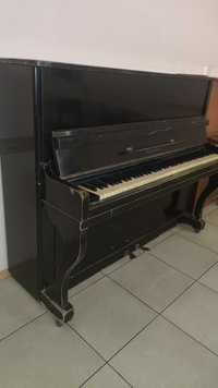 Продам недорого фортепіано "Украина" чорний цвет