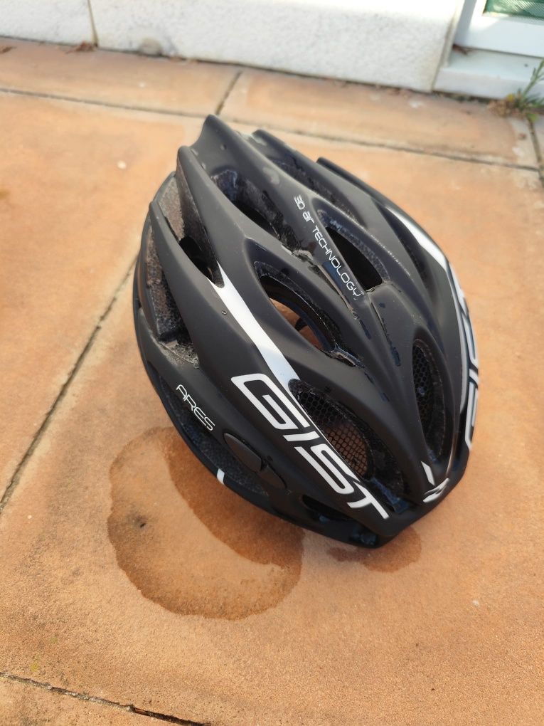 Capacete Gist - Tamanho S/M