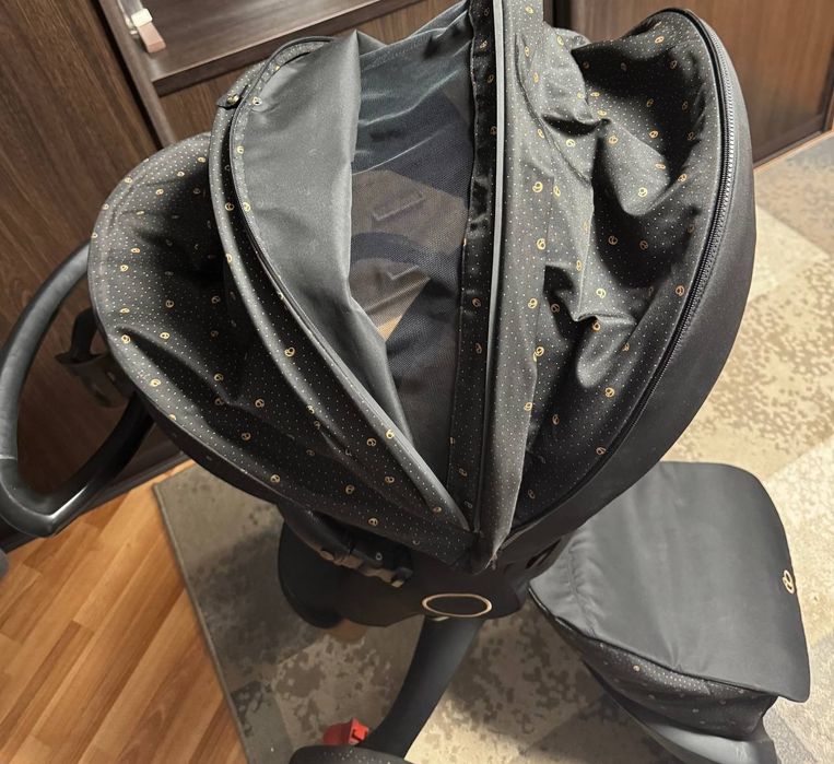 Каляска дитяча Stokke