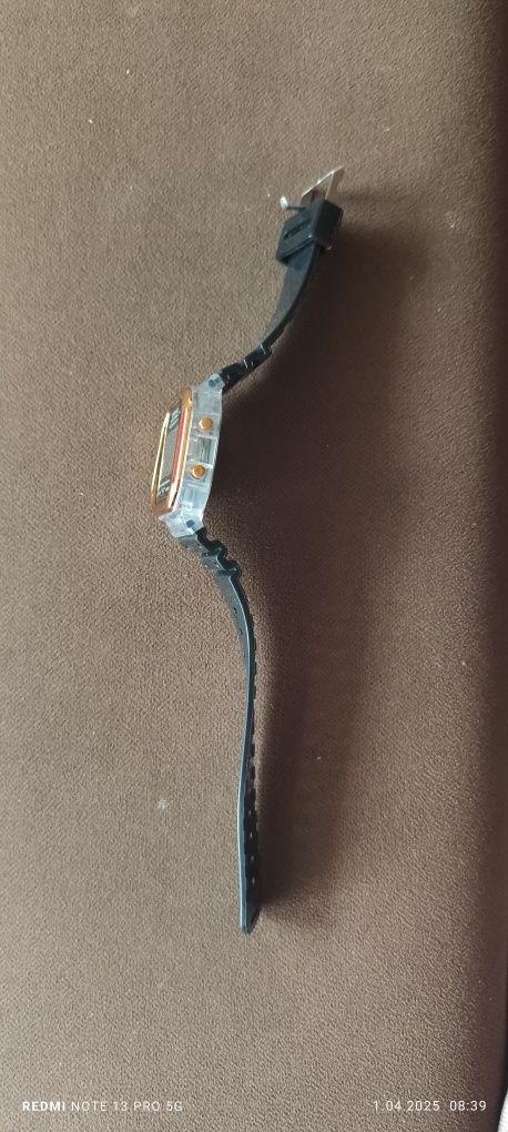 Zegarek elektroniczny