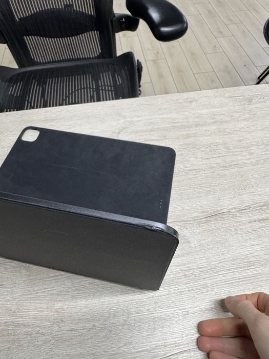Apple iPad Pro 13 2024 M4 / 2025 M5 Magic Keyboard клавіатура
