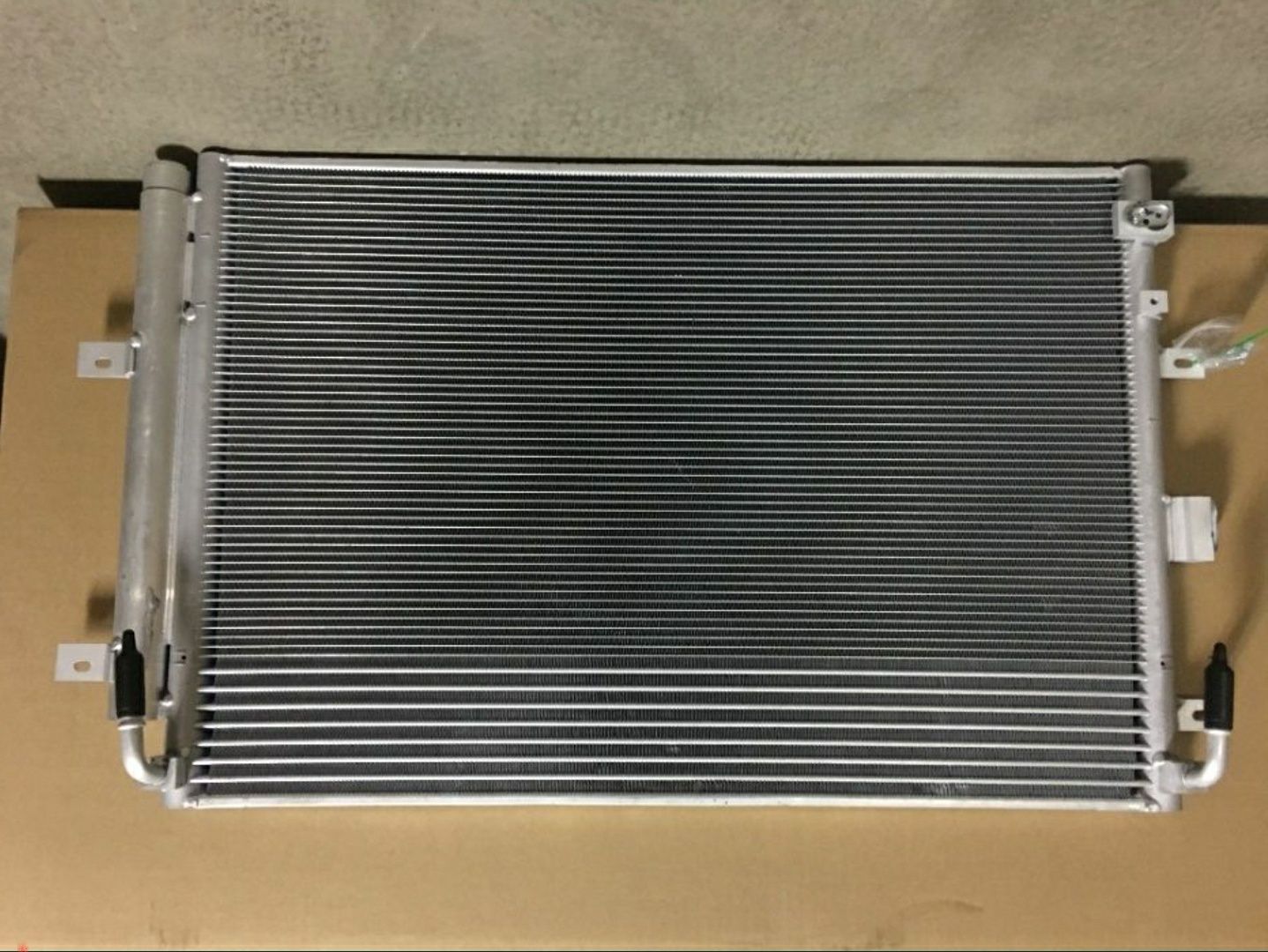 Радиатор 2.0,2.7,3.5 на Форд Едж/Линкольн MKX/Линкольн Наутилус 2015-