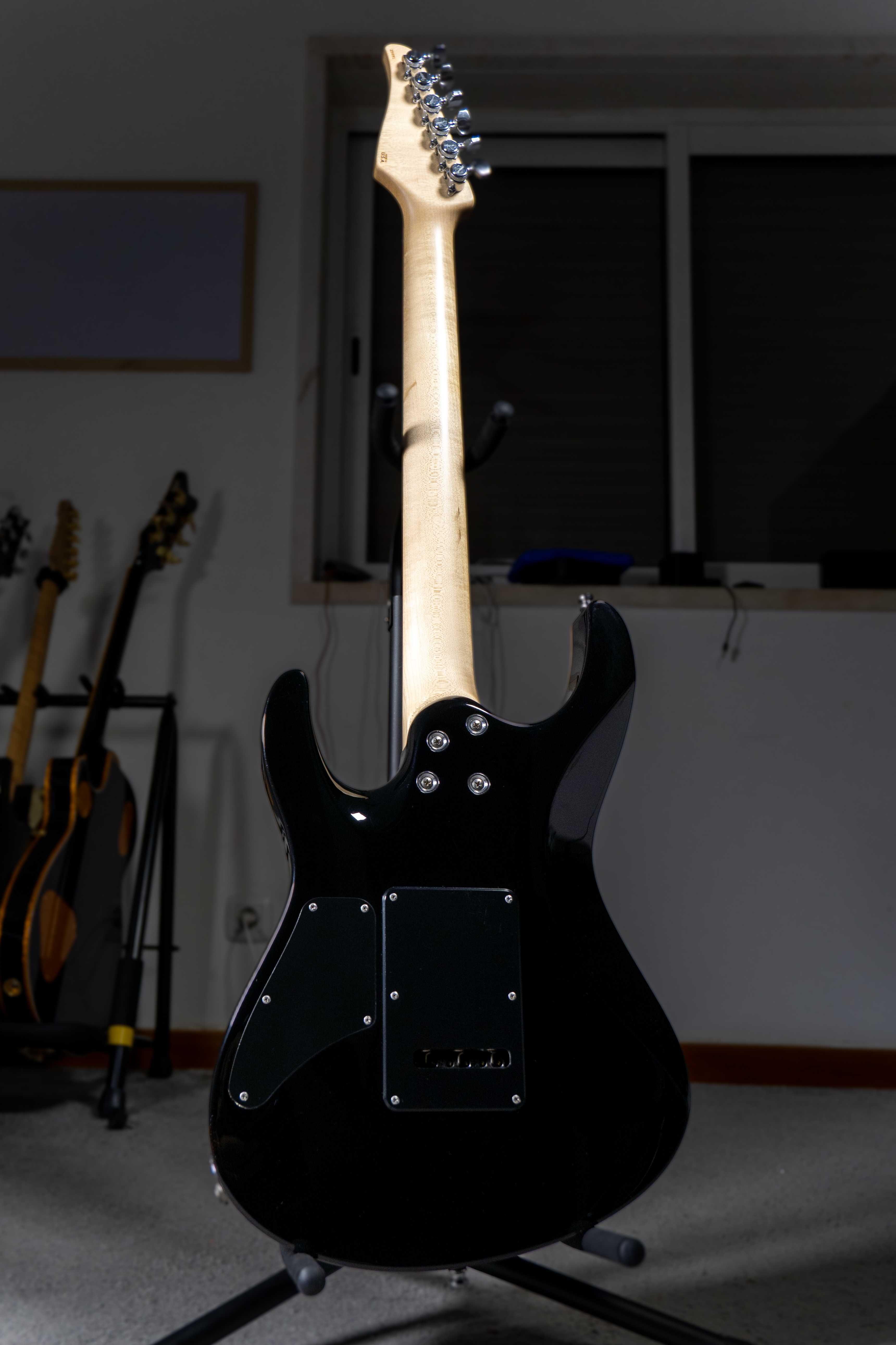Suhr Modern 2014 - Chili Pepper Red