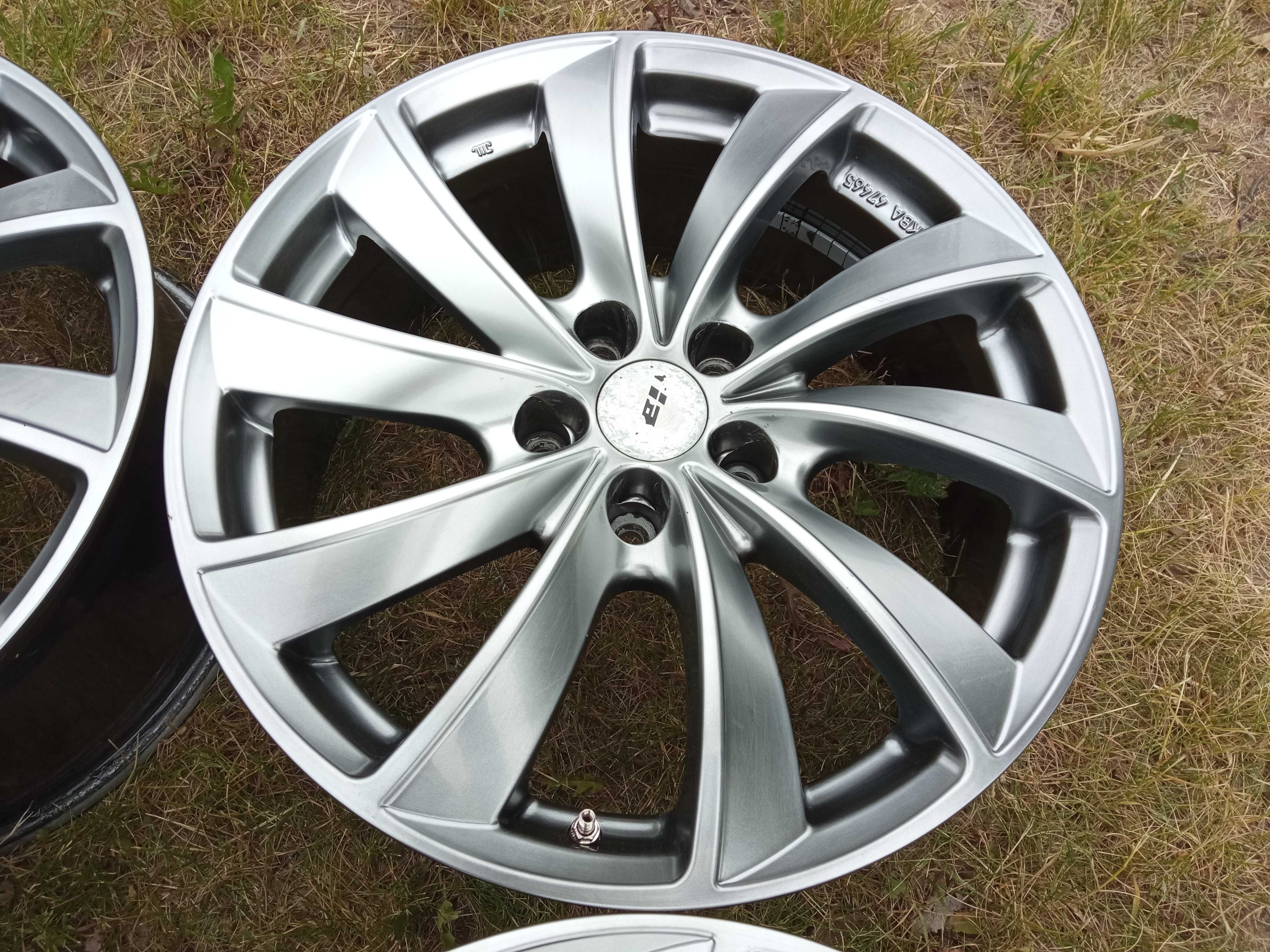 Felgi Rial Lugano 18cali 5x120 et35 8J BMW Insignia