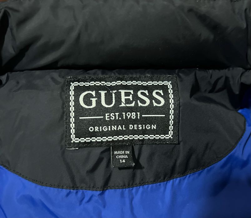 Casaco quente Guess