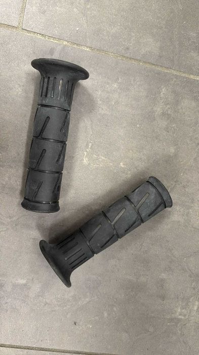 Manetki Guma Prawa Lewa Kawasaki Versys 650. 1000 [772]