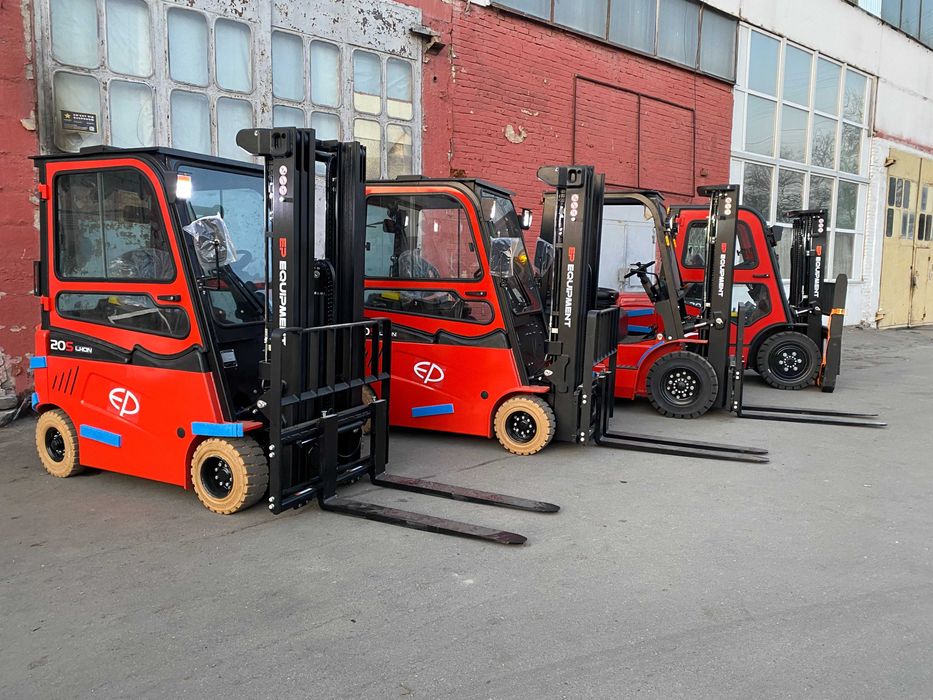 Новий електричний навантажувач EFL252 Li-Ion, 410Ah, 2.5т, 4,8м кабіна