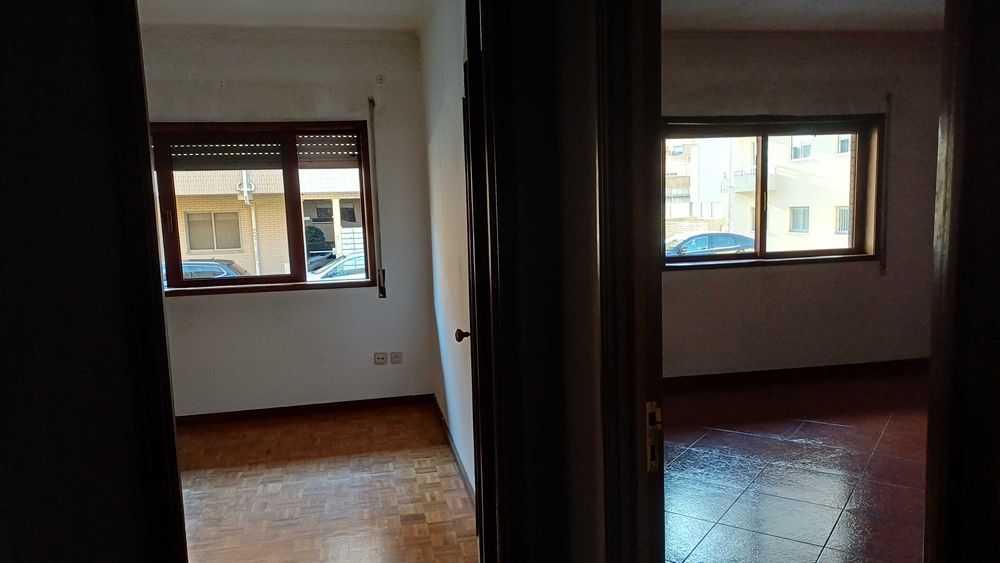 Apartamento T1 usado• Rés do Chão Elevado • 65 m² • Vila Nova de Gaia