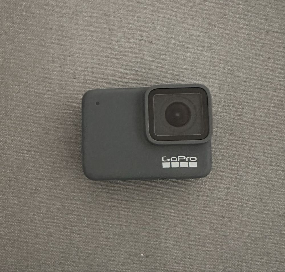 GoPro Hero 7 Silver com acessorios